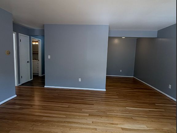 5th image of 1001 S East St #8