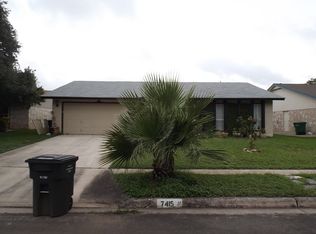 7415 Wineberry Dr, San Antonio, TX 78240