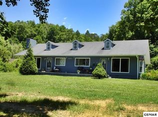 5301 Pittman Center Rd, Sevierville, TN 37876