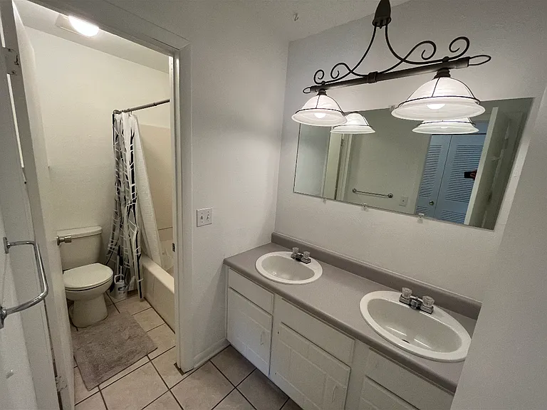7995 E Mississippi Ave #F10 — Photo 8