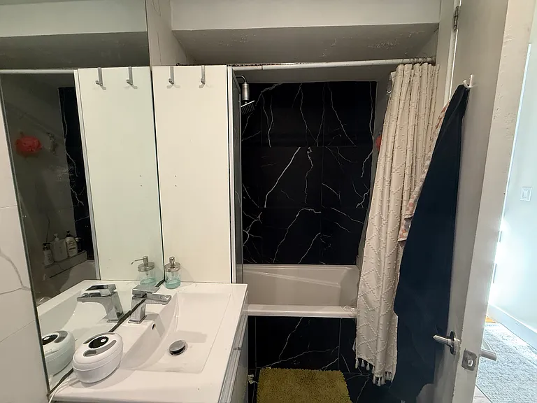 53 S 11th St #2C — Photo 5