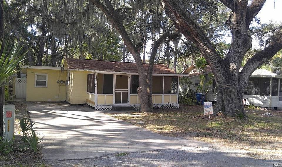 1st image of 122 NE 4th Ave