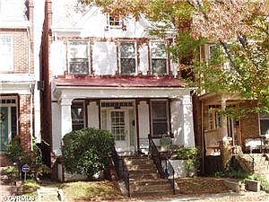 1st image of 2124 Rosewood Ave