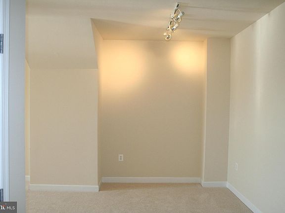 5th image of 42381 Goldenseal Sq