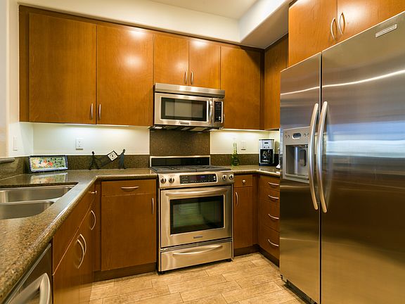 5th image of 7100 Playa Vista Dr APT 309