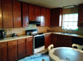 400 Nina St, Elgin, TX 78621