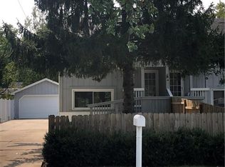324 Payton Ave, Des Moines, IA 50315