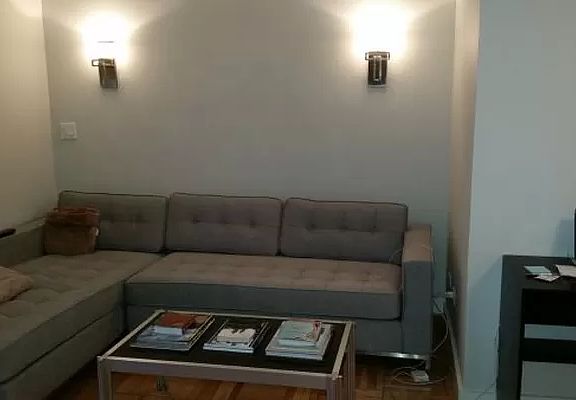 3rd image of 166 E 63rd St APT 12H