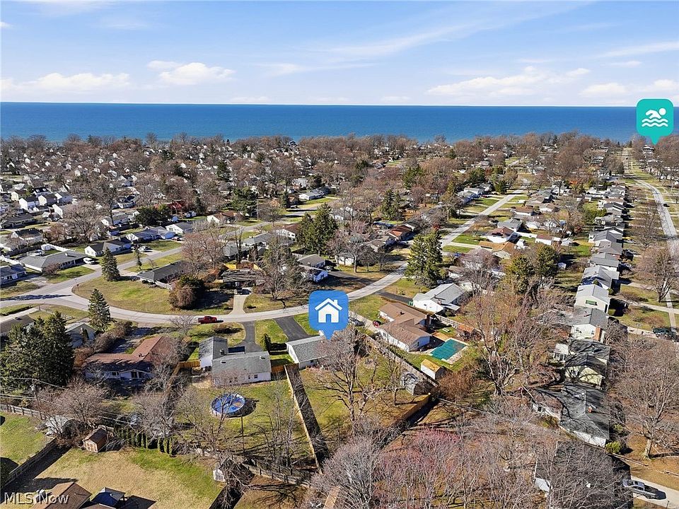 2nd image of 6271 Firwood Rd