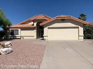 919 N Shannon Cir, Mesa, AZ 85205