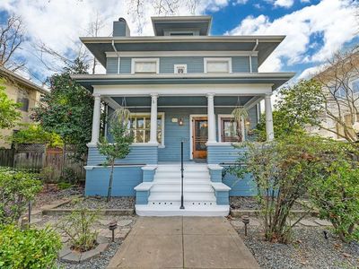 2112 F St, Sacramento, CA, 95816