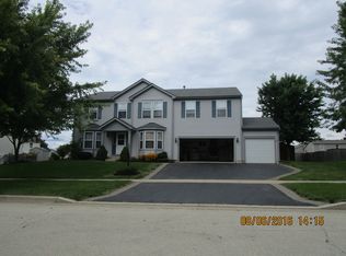 116 Cottonwood Blvd, Kirkland, IL 60146