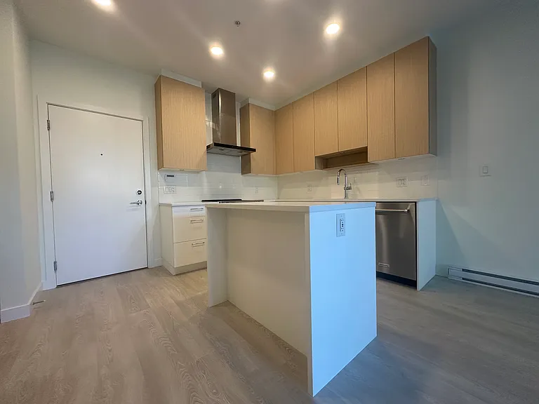 7599 15th St #104 — Photo 4