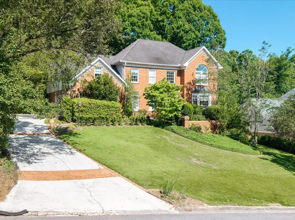 1143 Byrnwyck Rd, Atlanta, GA 30319