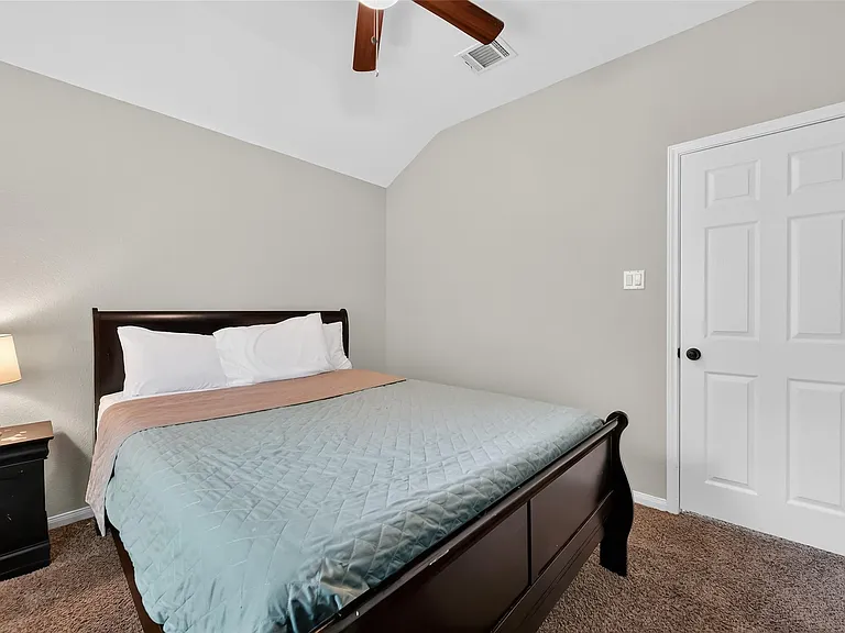16602 Pademelon Dr — Photo 20
