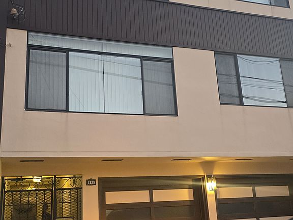 2nd image of 1225 Vicente St #3