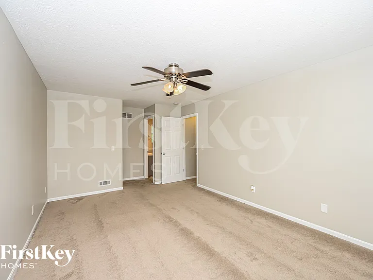 5328 Orchard Creek Ct — Photo 13