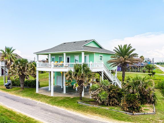 3rd image of 1799 Redfish Ln