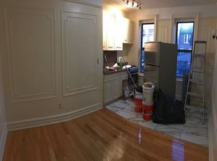 8843 144th St, Jamaica, NY 11435