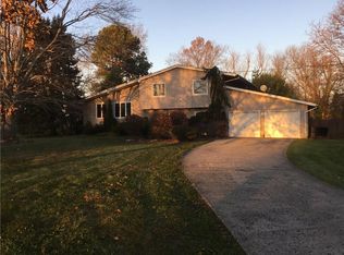 1 Tudor Rd, Freehold, NJ 07728