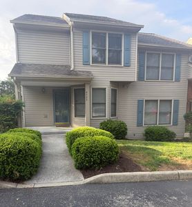 4725 Oakcliff Dr, Roanoke, VA, 24018