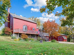 215 Criglas ROAD, Wales, WI 53183