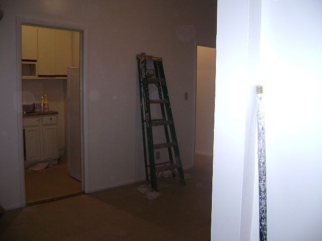 2nd image of 752 Glenmore Ave #3
