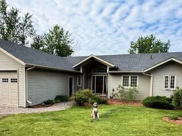 203 E Northern Meadows Dr, Lac Des Iles, SK S0M 1A0