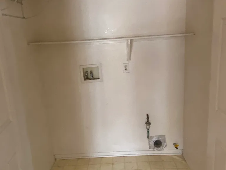 6353 Avenida De Las Vistas #1 — Photo 17