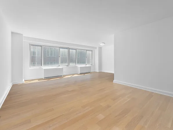 254 East 68th Street image 1 of 8