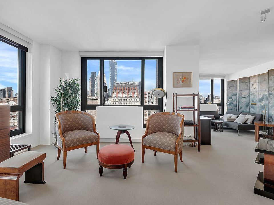 1st image of 1 Irving Pl APT P23b