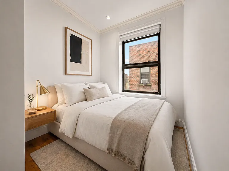 102 Christopher St #4D — Photo 4
