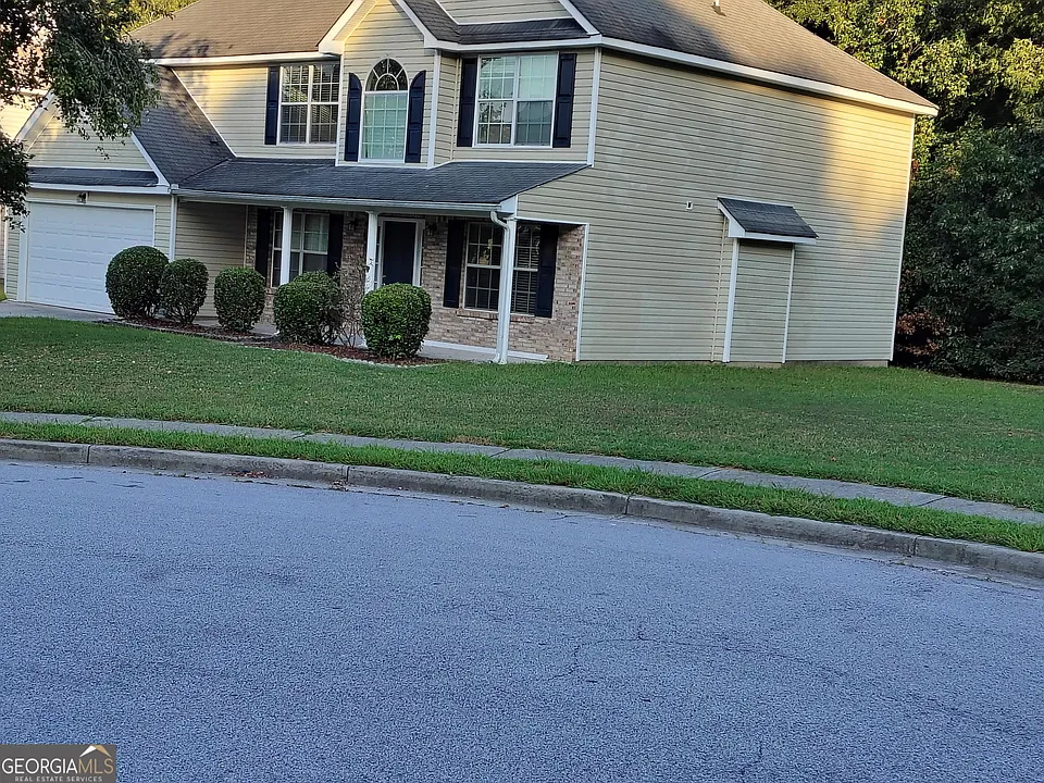 156 Shadowhill Ln
