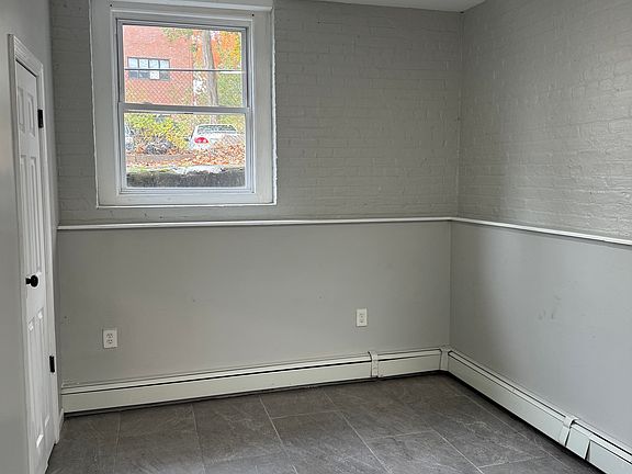 3rd image of 171 Ocean Ave #2B