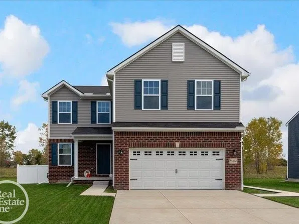 58186 River Oaks Dr, New Haven, MI 48048