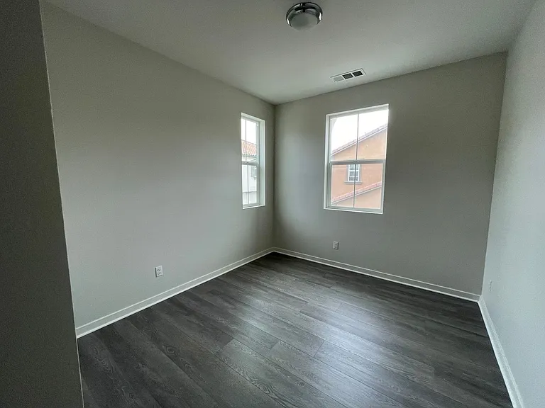 35795 Landon Ln — Photo 10