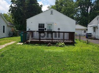 1719 W Olive St, Decatur, IL 62526