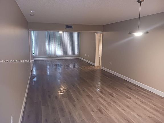 5th image of 3526 Whitehall Dr APT 303