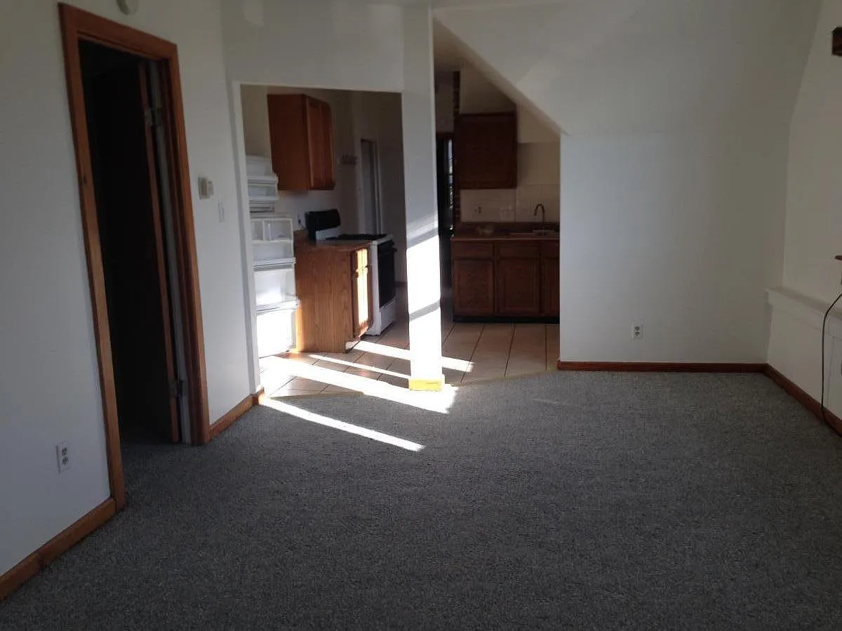 1005 Elmwood Avenue — Photo 2