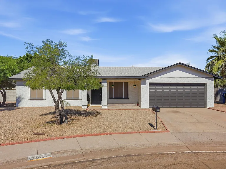 11610 N 41st Dr — Photo 37