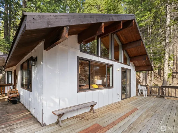 190 W Lakedale Drive, Ronald, WA 98940