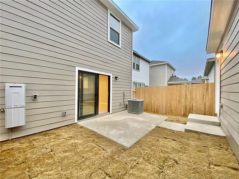 1701 Yaupon Grove Ln — Photo 26