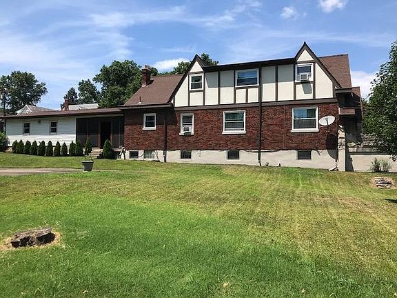 2nd image of 1347 Covedale Ave