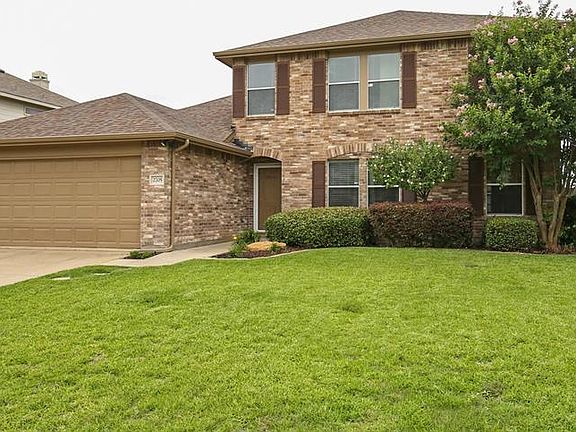 3rd image of 2705 Bissell Way