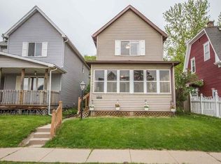 1227 Lincoln Ave, Dubuque, IA 52001