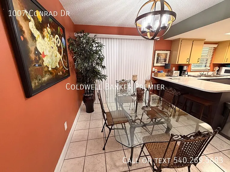 1007 Conrad Dr — Photo 4
