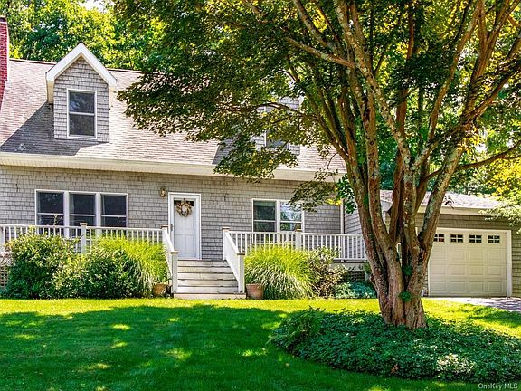 4th image of 3216 Lakeshore Dr