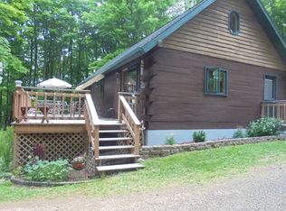 2906 Taylor Ln, Eagle River, WI 54521