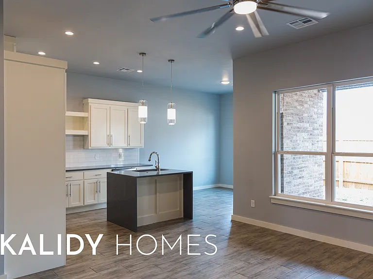 504 Remington Ave — Photo 10