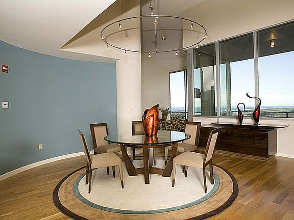 2nd image of 701 W Lakeside Ave #1303